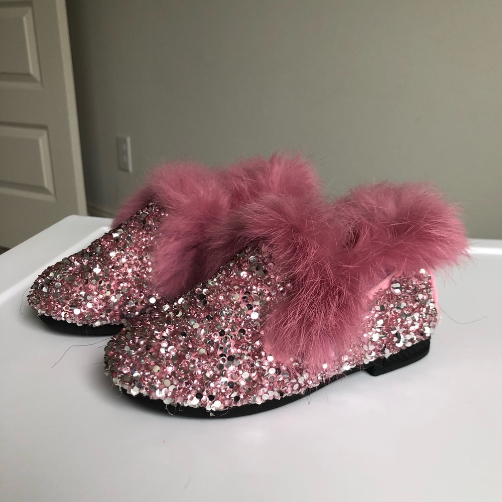 💕HP💕Toddler Girls size 9 sparkle shoe.